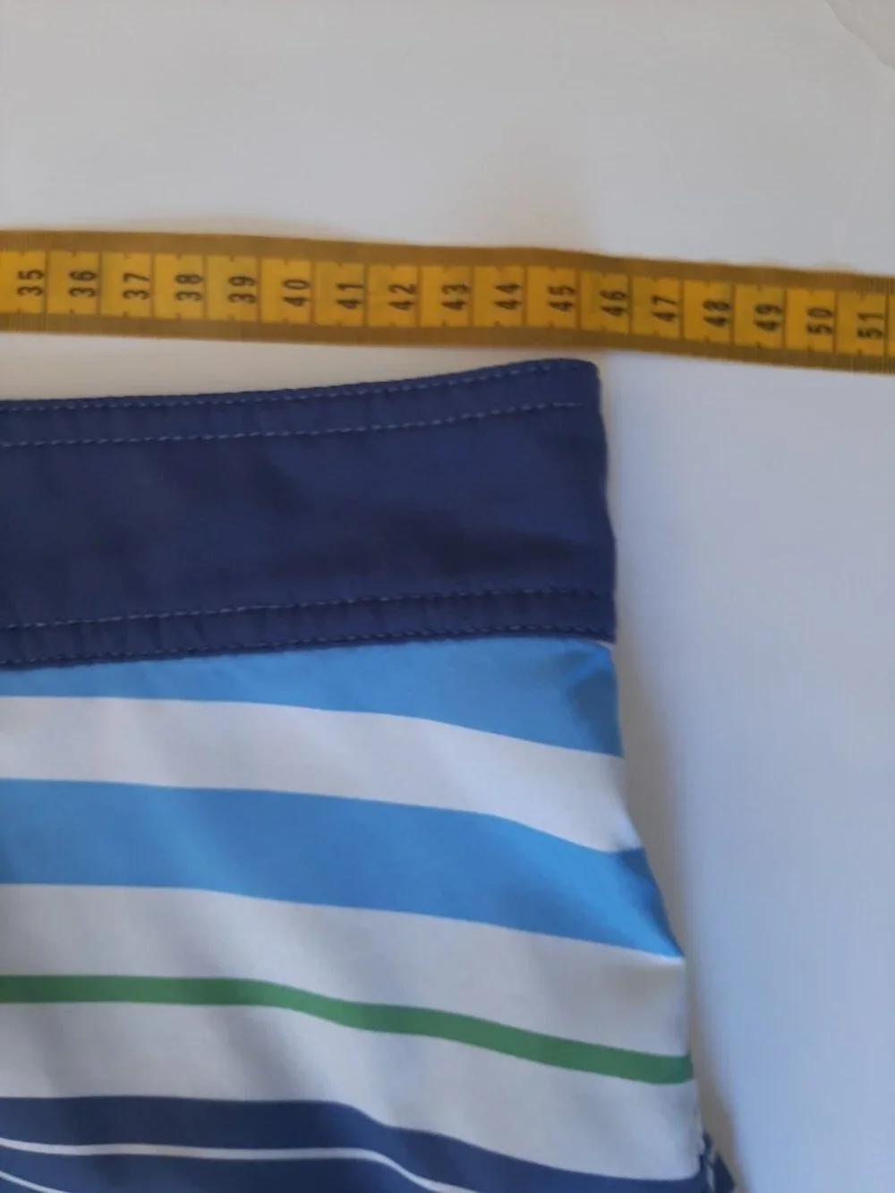 Vineyard Vines Colorful Striped Swim Trunks Size 34 Summer Beach Vacation - Picture 5 of 10